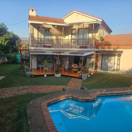 Ezulwini Guest House Luaran gambar