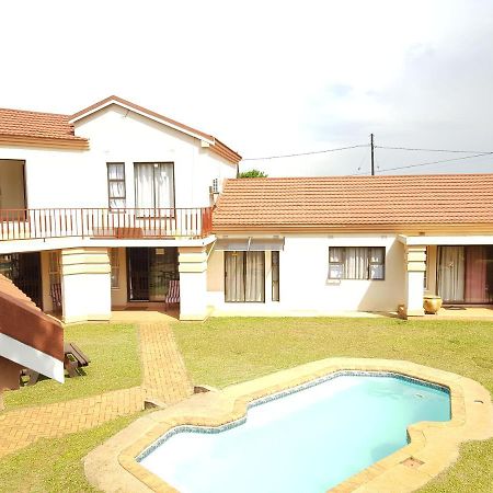 Ezulwini Guest House Luaran gambar