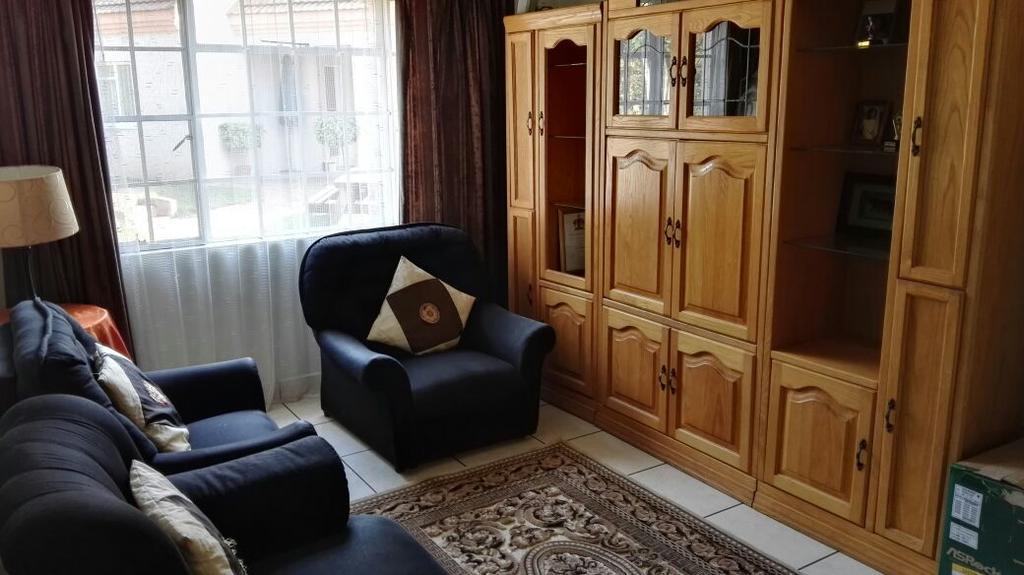 Ezulwini Guest House Luaran gambar