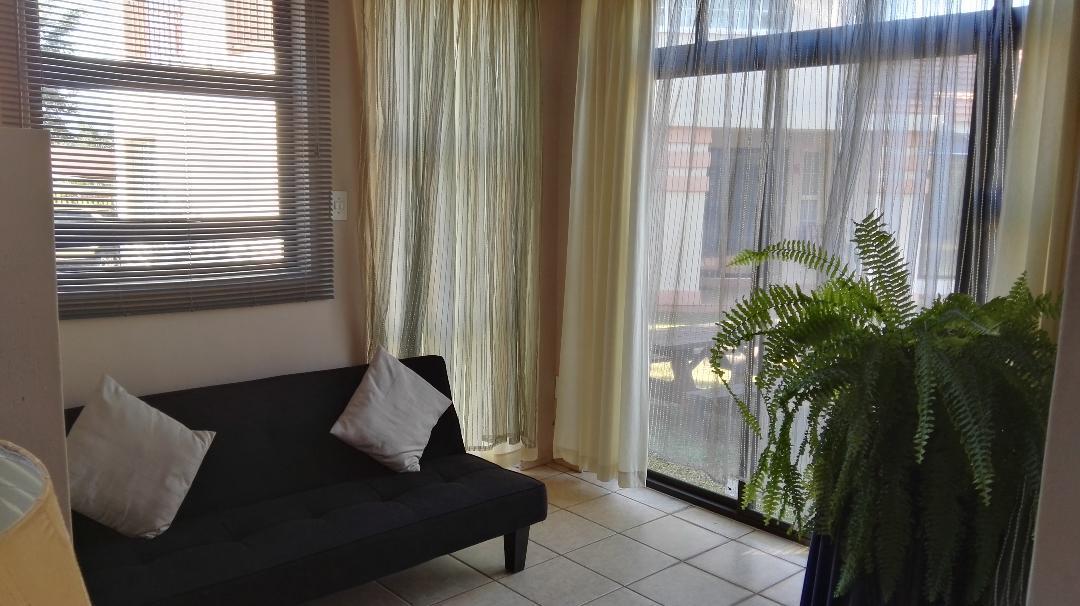 Ezulwini Guest House Luaran gambar