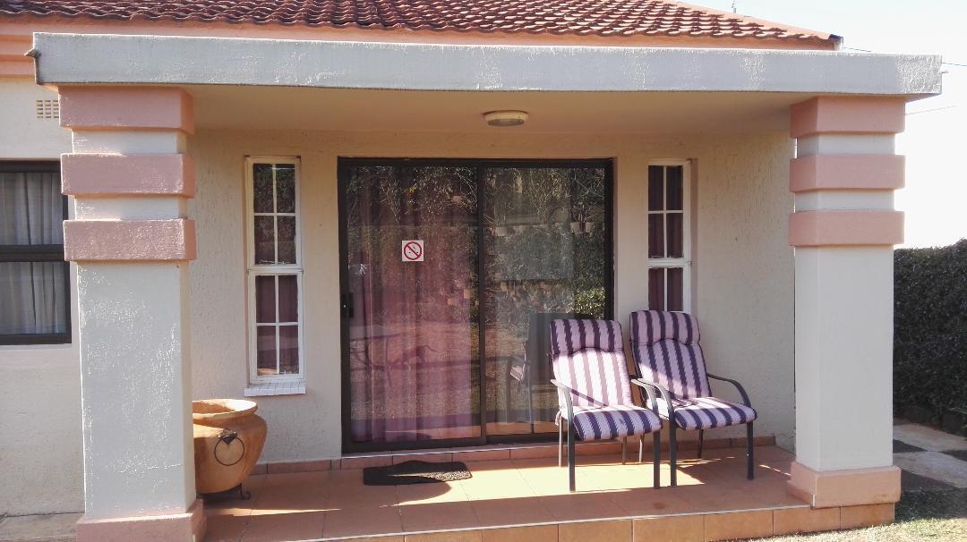 Ezulwini Guest House Luaran gambar
