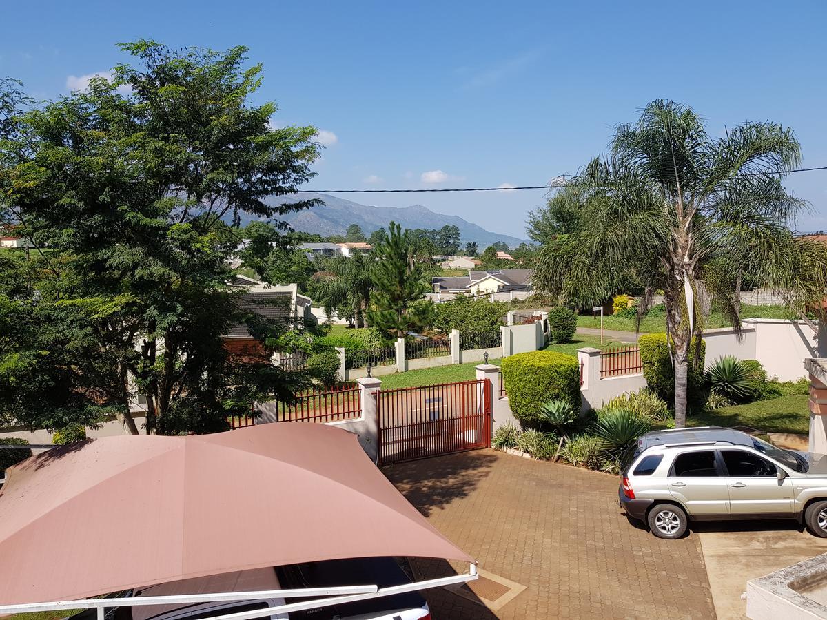 Ezulwini Guest House Luaran gambar