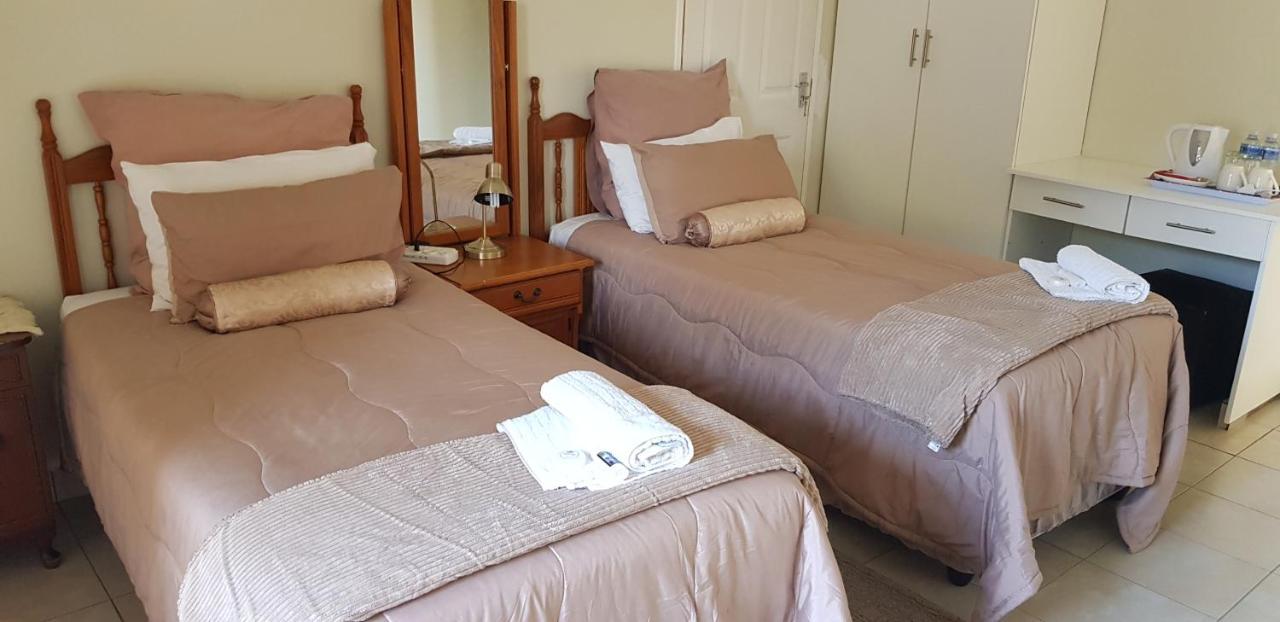 Ezulwini Guest House Luaran gambar