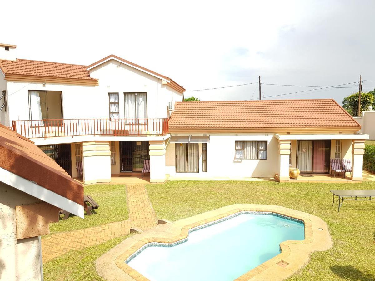 Ezulwini Guest House Luaran gambar